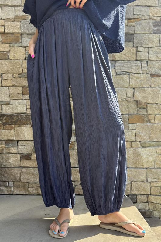 Cyril Crinkle Balloon Pant Navy
